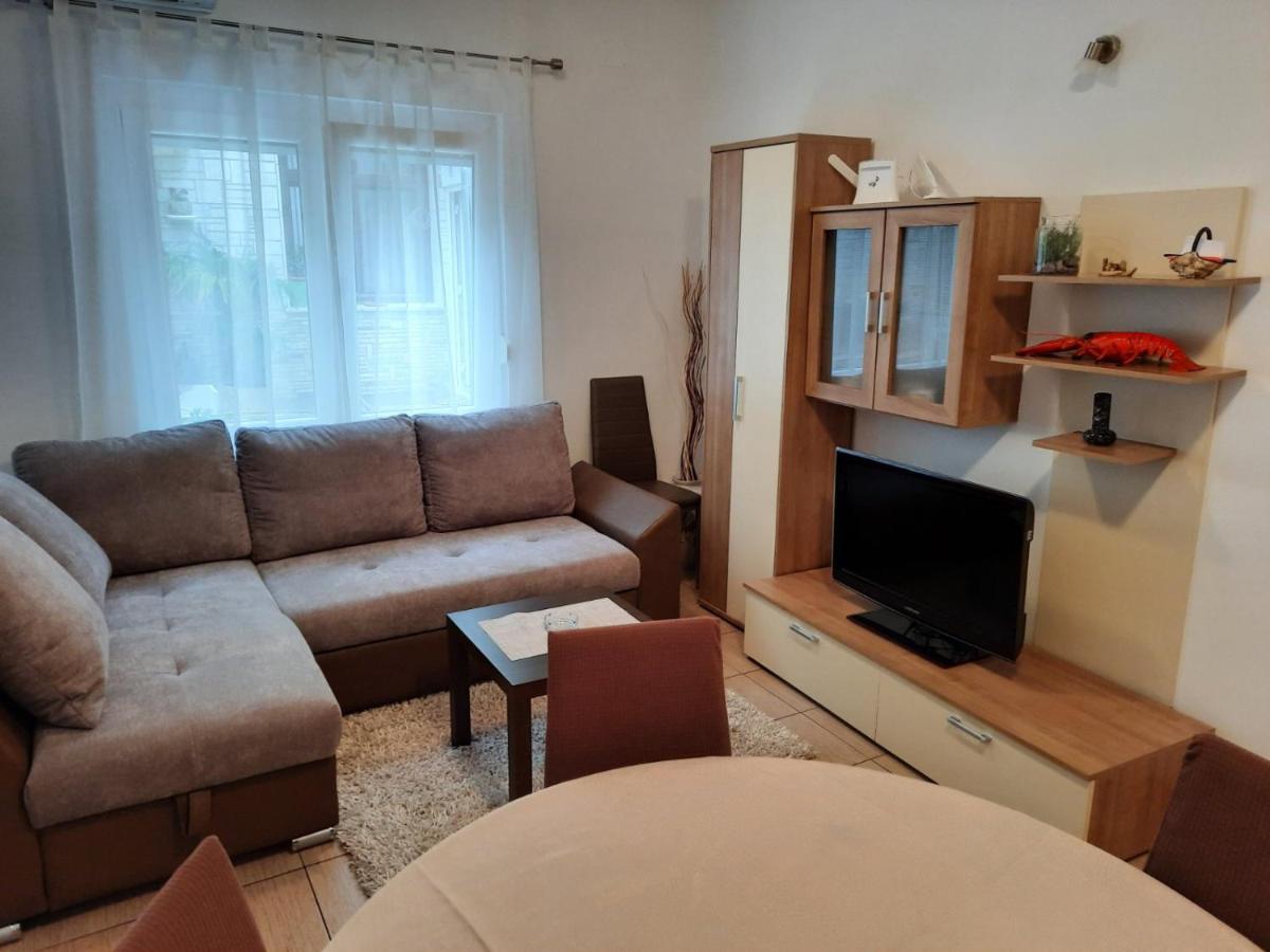 App Vito Apartment Selce Luaran gambar