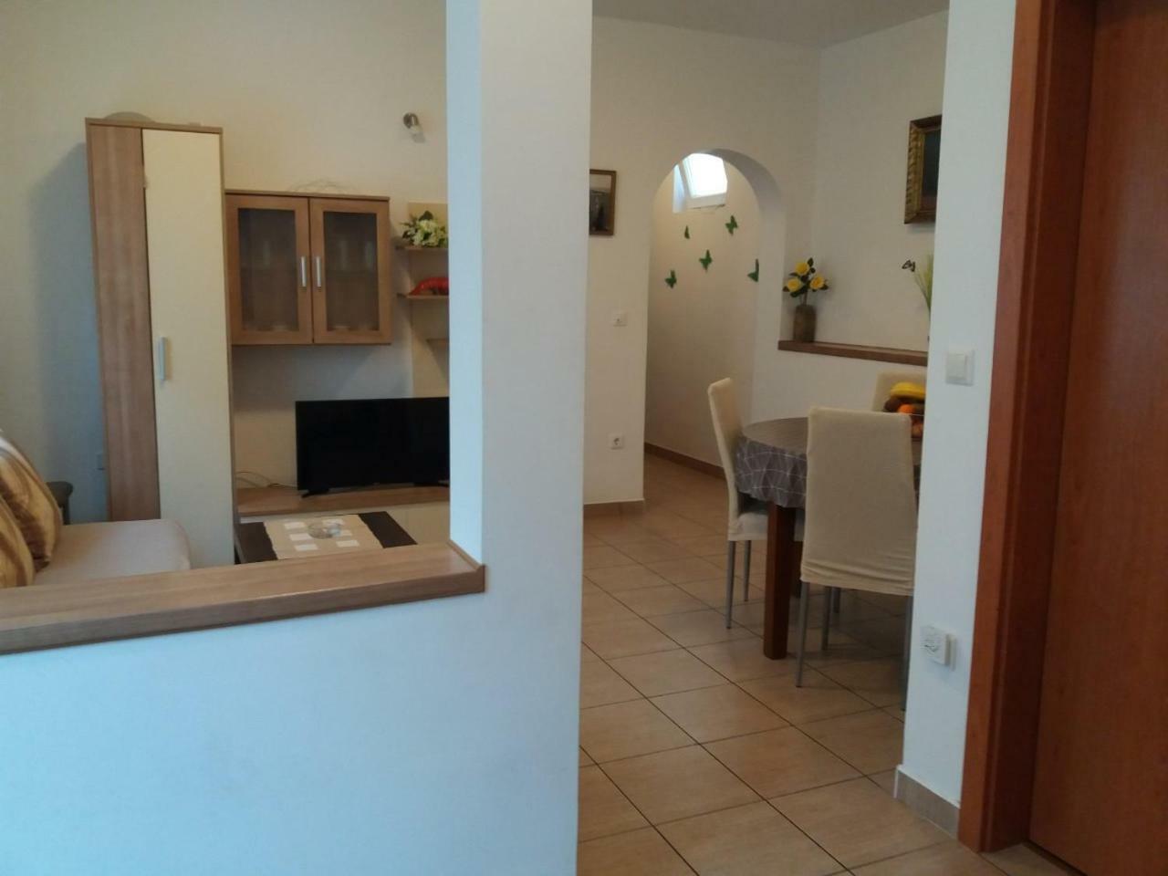 App Vito Apartment Selce Luaran gambar