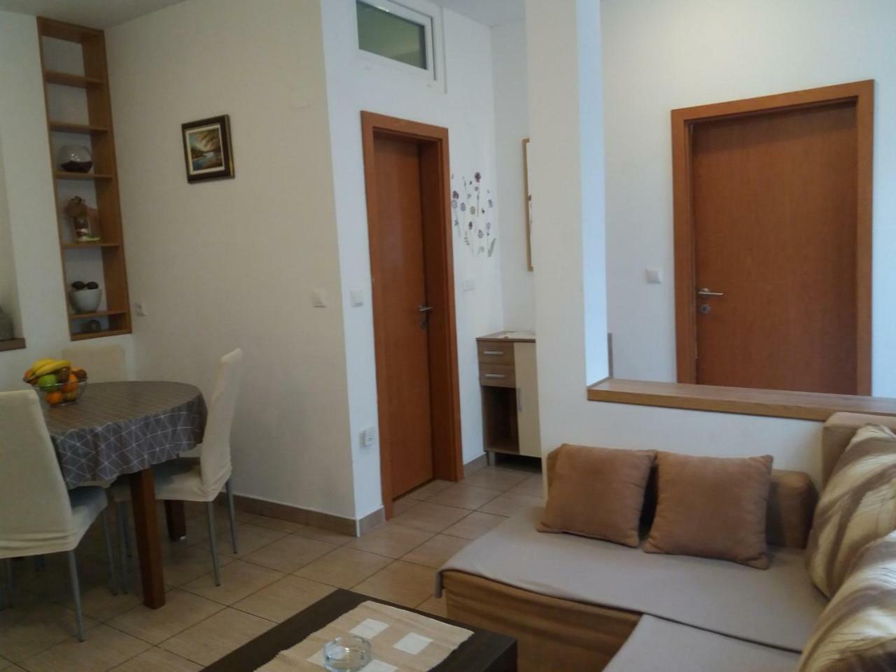 App Vito Apartment Selce Luaran gambar